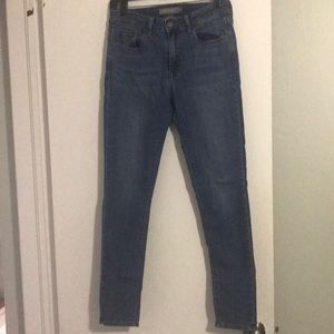 Just USA medium wash skinny jeans